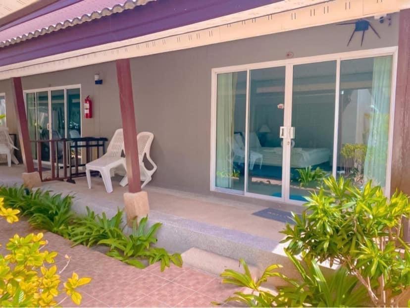 Dang Sea Beach Resort - Sha Nai Yang Exterior photo