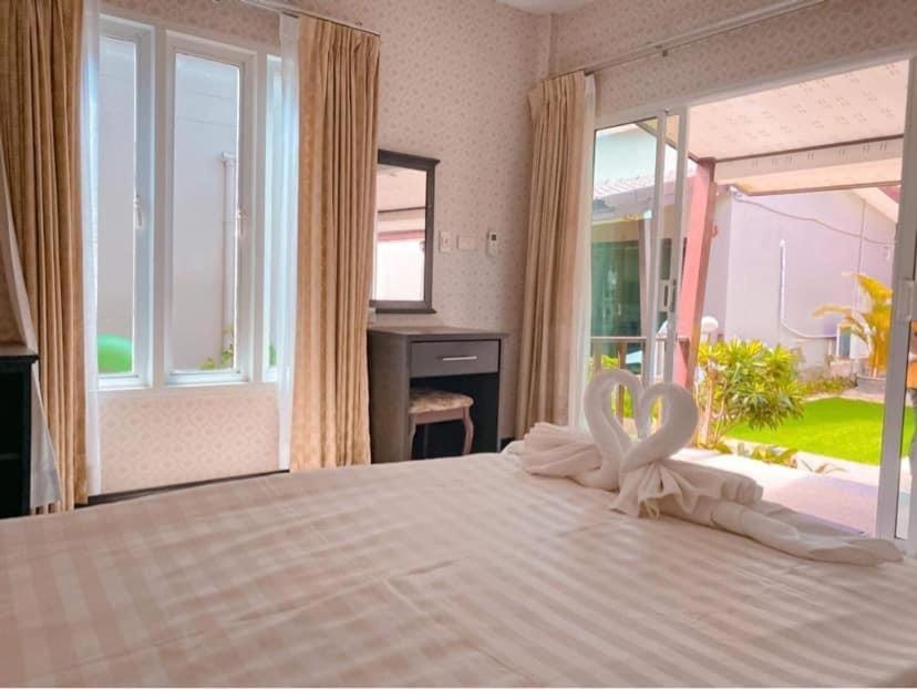 Dang Sea Beach Resort - Sha Nai Yang Exterior photo